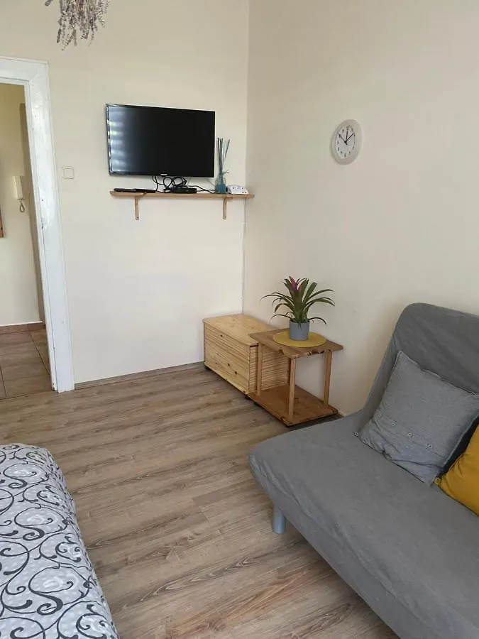 Appartement Apartman Lucian Praag